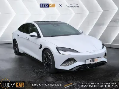 Używany BYD Seal Design 230 kW (313 KM) 2025 Biały Sedan/Limuzyna