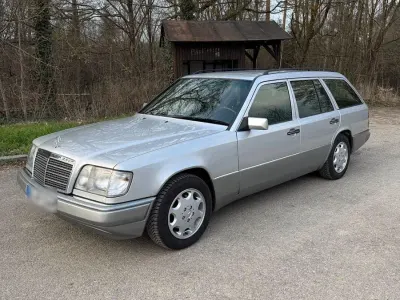 Brugt Mercedes E220 150 HK (110 kW) 1995 Sølv Stationcar
