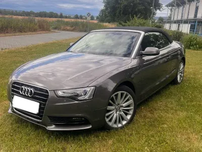 Gebraucht Audi A5 Cabriolet 170 PS (125 kW) 2013 Grau Cabrio