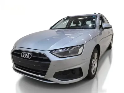 Gebraucht Audi A4 163 PS (119 kW) 2023 Silber Kombi