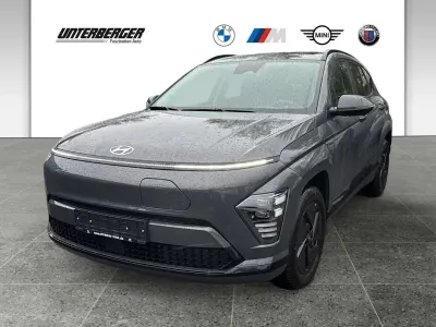 Gebraucht Hyundai Kona Trend 99 kW (135 PS) 2026 Ecotronic grey SUV
