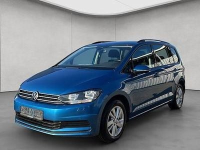 Gebraucht VW Touran Comfortline 150 PS (110 kW) 2023 Carribean blue metallic Van / Kleinbus