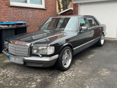 Second-hand Mercedes 500 231 CP (169 kW) 1985 Gri Berlinǎ