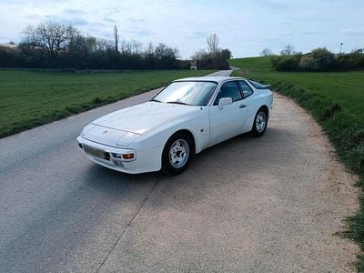 Second-hand Porsche 944 163 CP (119 kW) 1983 Alb Coupe