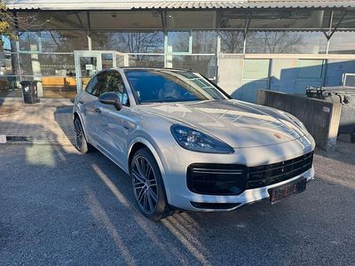 Usata Porsche Cayenne 680 CV (500 kW) 2021 Grigio SUV