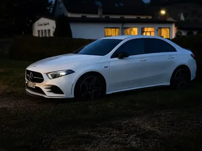 Gebraucht Mercedes A250 2021 Weiß Limousine