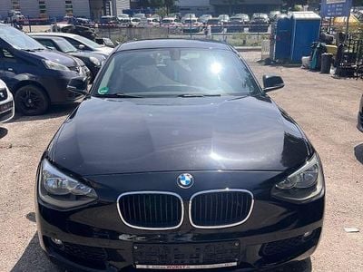 BMW 114