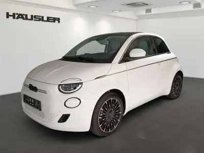 Usata Fiat 500e 86 kW (118 CV) 2023 Bianco Utilitaria