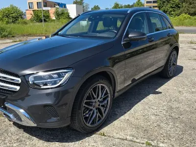 Gebraucht Mercedes GLC300 245 PS (180 kW) 2022 Grau SUV