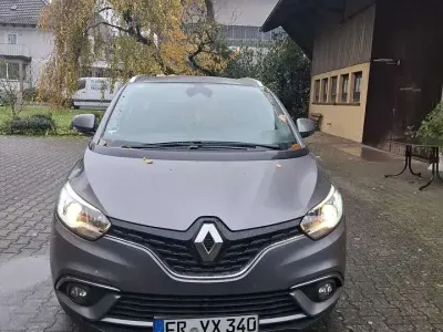 Usata Renault Scenic E-Tech Business 150 CV (110 kW) 2020 Grigio Monovolume