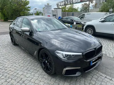 Gebraucht BMW M550 400 PS (294 kW) 2018 Andere farben Limousine