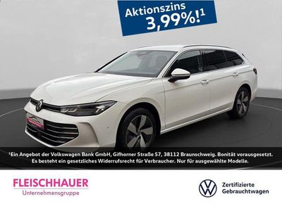 Weiss Gebraucht 2024 VW Passat Business Kombi | 33.330 € (Superpreis)