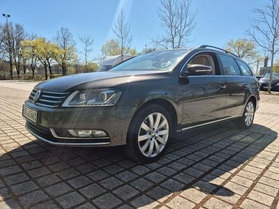 Second-hand VW Passat 150 CP (110 kW) 2012 Maro Break