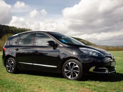 Gebraucht Renault Grand Scénic IV Bose Edition 131 PS (96 kW) 2016 Schwarz Van / Kleinbus
