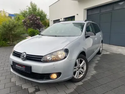 Gebraucht VW Golf VII Match 105 PS (77 kW) 2013 Silber Limousine