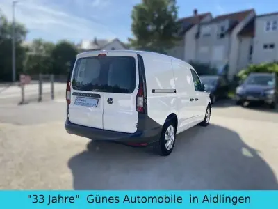 Gebraucht VW Caddy 102 PS (75 kW) 2021 Weiß Van / Kleinbus