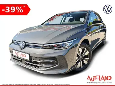 Usata VW Golf VIII Goal 150 CV (110 kW) 2025 Grigio Berlina