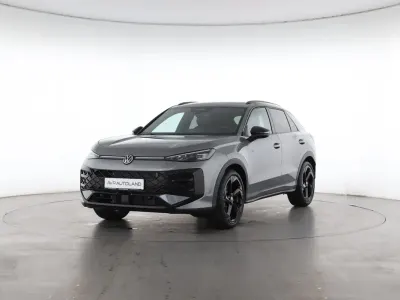 Neu VW T-Roc Style 150 PS (110 kW) 2026 Flame red SUV