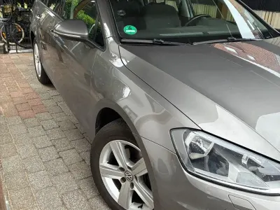 Gebraucht VW Golf VII Comfortline 110 PS (80 kW) 2014 Grau Kombi