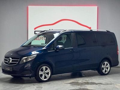 Mercedes V220
