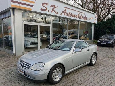 Gebraucht Mercedes SLK200 136 PS (100 kW) 1997 Silber Cabrio
