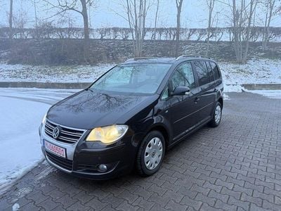Schwarz Gebraucht 2008 VW Touran Highline Van / Kleinbus | 2.499 € (Fairer Preis)