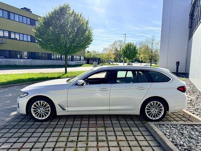 Second-hand BMW 530 Luxury Line 252 CP (185 kW) 2021 Alb Break