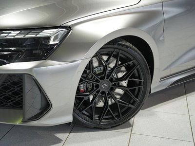 Gebraucht Audi RS3 Ambiente 400 PS (294 kW) 2024 Rot Limousine