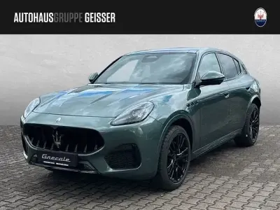 Neu Maserati Grecale 330 PS (242 kW) 2026 Grün SUV
