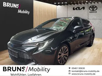 Gebraucht Toyota Corolla Team 152 PS (111 kW) 2022 Schwarz Limousine