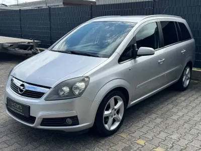 Gebraucht Opel Zafira Catch Me 140 PS (102 kW) 2005 Starsilber iii m2 Van / Kleinbus