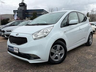 Usado Kia Venga DREAM-TEAM Edition 125 HP (91 kW) 2018 Branco Citadino