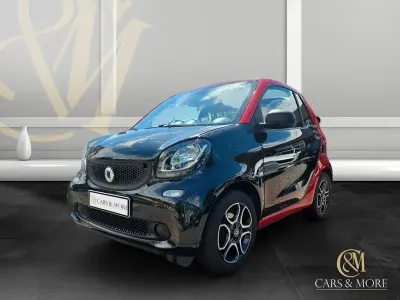 Gebraucht Smart ForTwo Cabrio Basis 71 PS (52 kW) 2019 Rot Cabrio