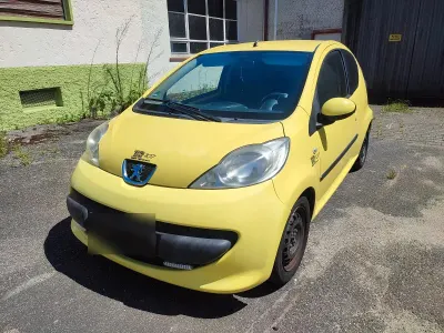 Gebraucht Peugeot 107 68 PS (50 kW) 2006 Gelb Kleinwagen