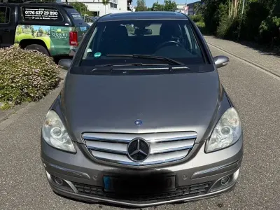Używany Mercedes B200