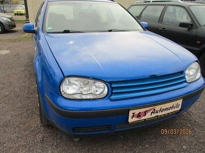 Gebraucht VW Golf IV Comfortline 116 PS (85 kW) 1999 Blau Kombi