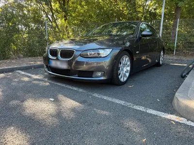 Gebraucht BMW 325 M Sport 197 PS (144 kW) 2008 Grau Coupé
