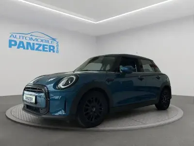 Gebraucht Mini ONE Classic 177 PS (130 kW) 2021 Blau Kleinwagen