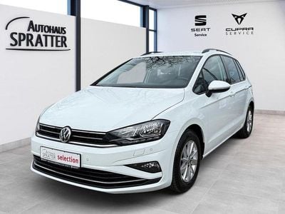 Gebraucht VW Golf Sportsvan Comfortline 116 PS (85 kW) 2018 Weiß Van / Kleinbus
