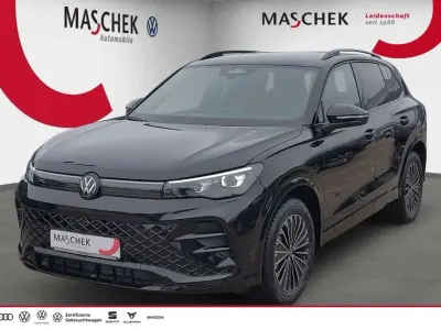 Neu VW Tiguan Style 150 PS (110 kW) 2026 Grenadillschwarz metallic SUV