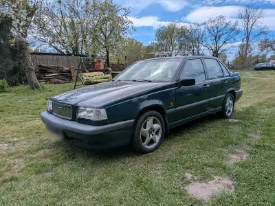 Second-hand Volvo 850 SE 144 CP (105 kW) 1994 Verde Berlinǎ