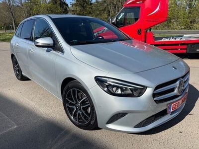 Mercedes B200