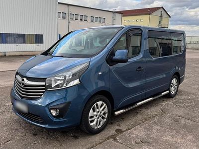 Gebraucht Opel Vivaro 145 PS (106 kW) 2016 Blau Van / Kleinbus