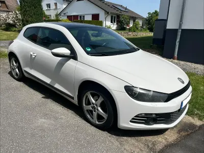 Gebraucht VW Scirocco 122 PS (89 kW) 2012 Weiß Coupé