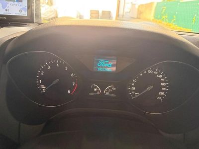 Usata Ford Focus 101 CV (74 kW) 2016 Grigio Berlina