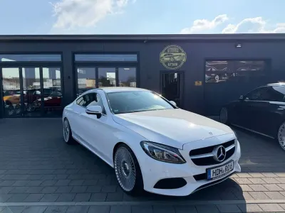 Gebraucht Mercedes C220 170 PS (125 kW) 2016 Weiß Coupé