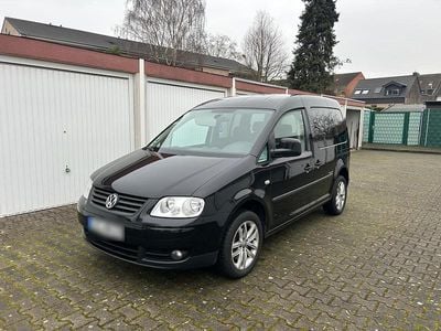 Gebraucht VW Caddy Team 105 PS (77 kW) 2010 Schwarz Van / Kleinbus
