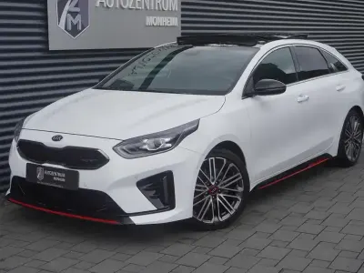 Gebraucht Kia ProCeed GT GT 204 PS (150 kW) 2020 (hw2) deluxeweiss met. Kleinwagen