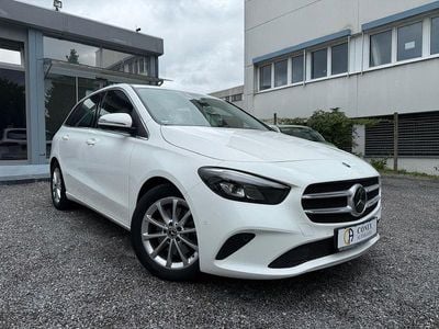 Mercedes B220