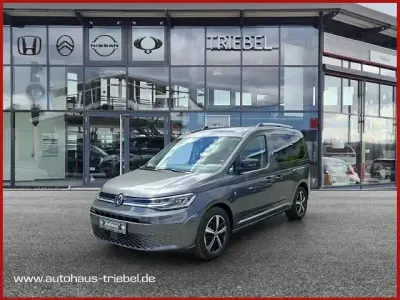 Gebraucht VW Caddy Style 116 PS (85 kW) 2021 Grau Van / Kleinbus